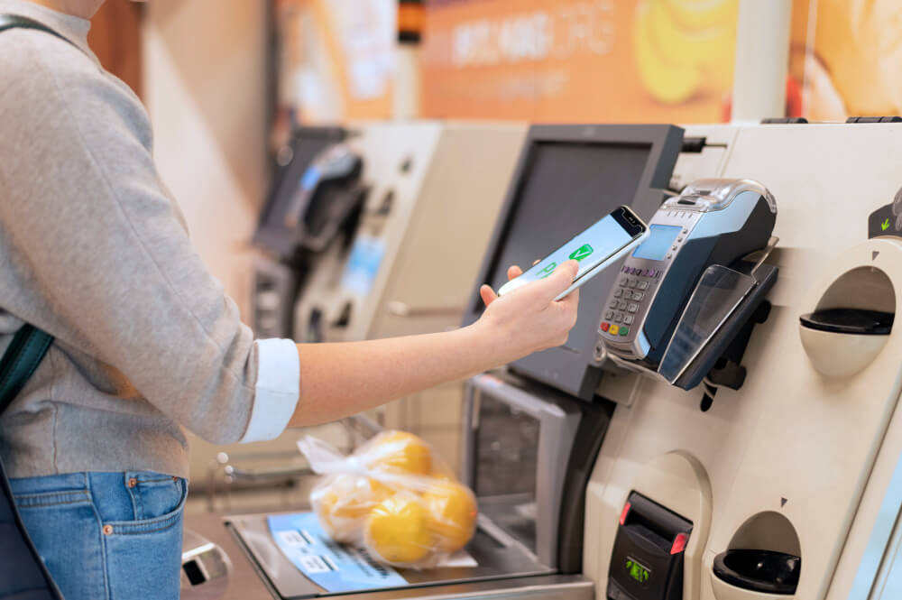 Self-checkout para mercado: como funciona e quais são suas vantagens?