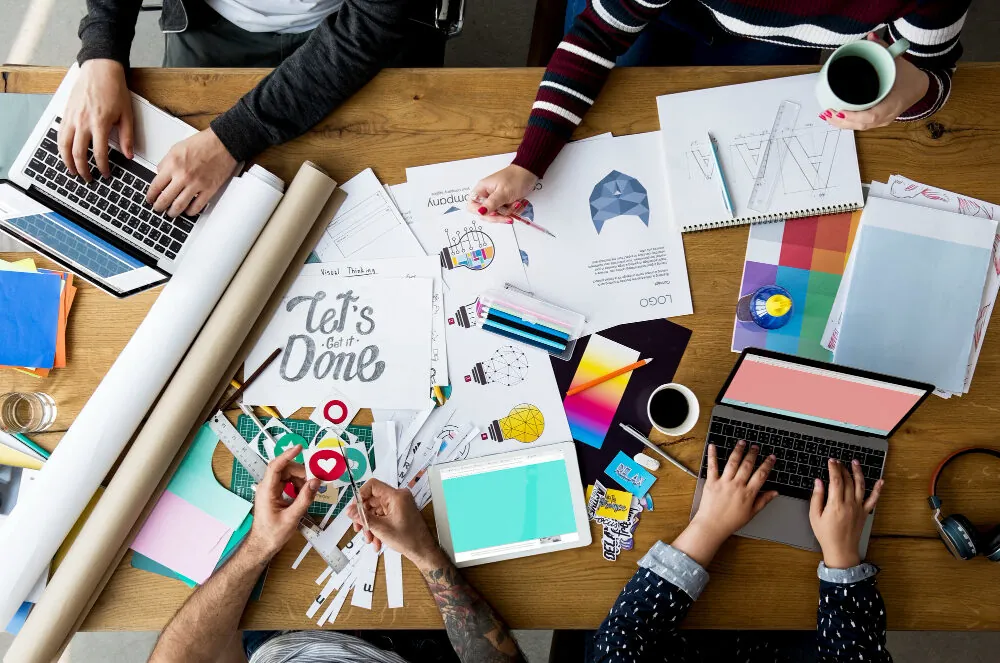 Como criar uma marca do zero? Estratégias e exemplos inspiradores!