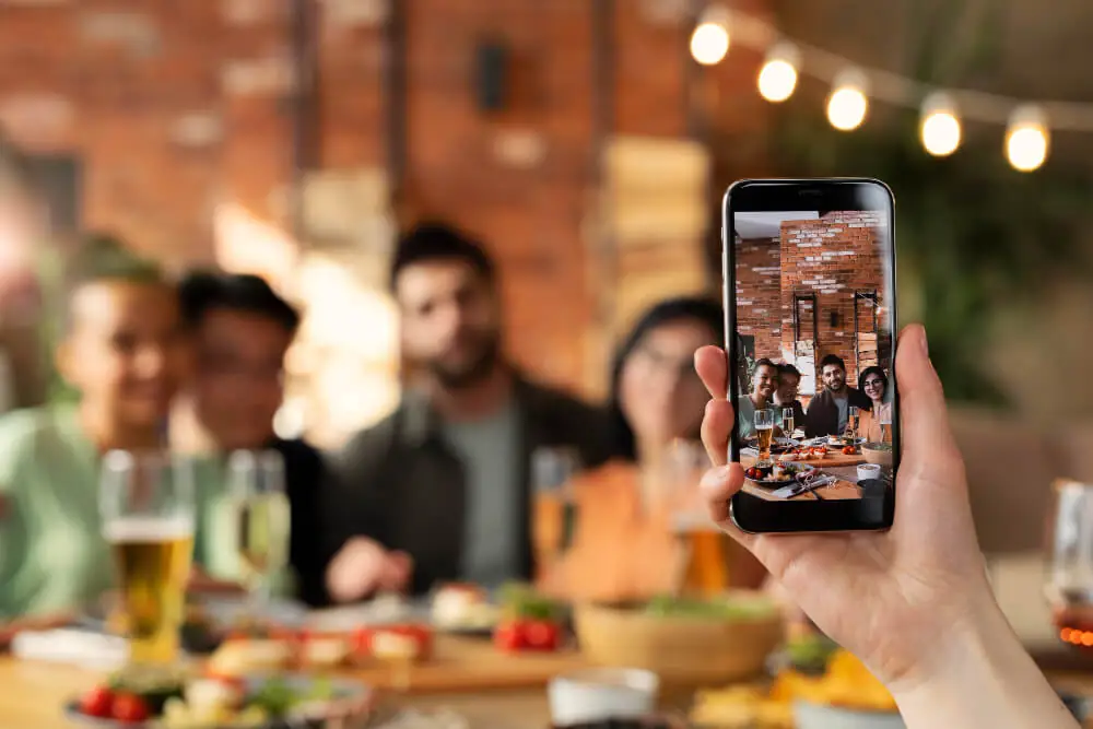 Como criar cenários instagramáveis em restaurantes e atrair mais clientes?
